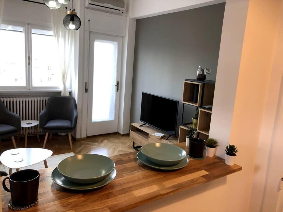 Lovely Studio Bukarest Eksteriør billede