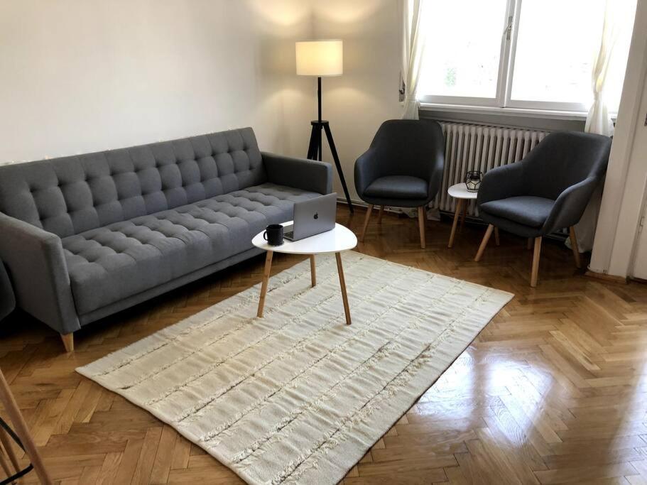 Lovely Studio Bukarest Eksteriør billede