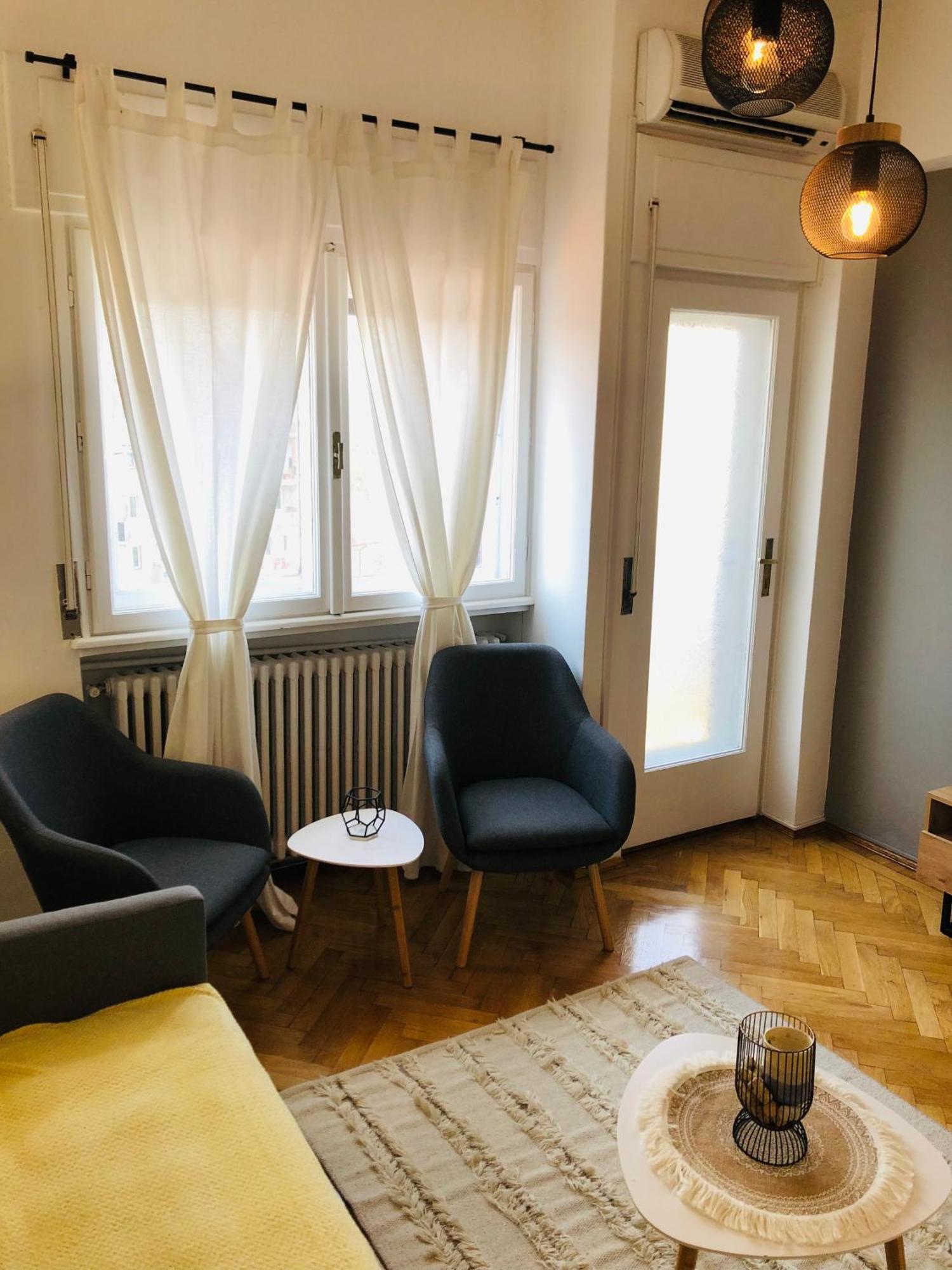 Lovely Studio Bukarest Eksteriør billede